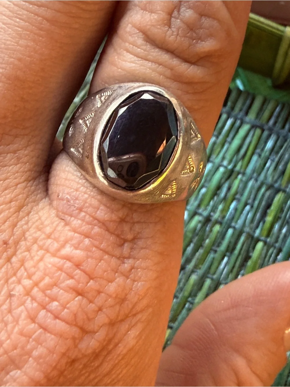 Vintage Sterling Silver Faceted Hematite Men's Southwestern Ring sz 8?